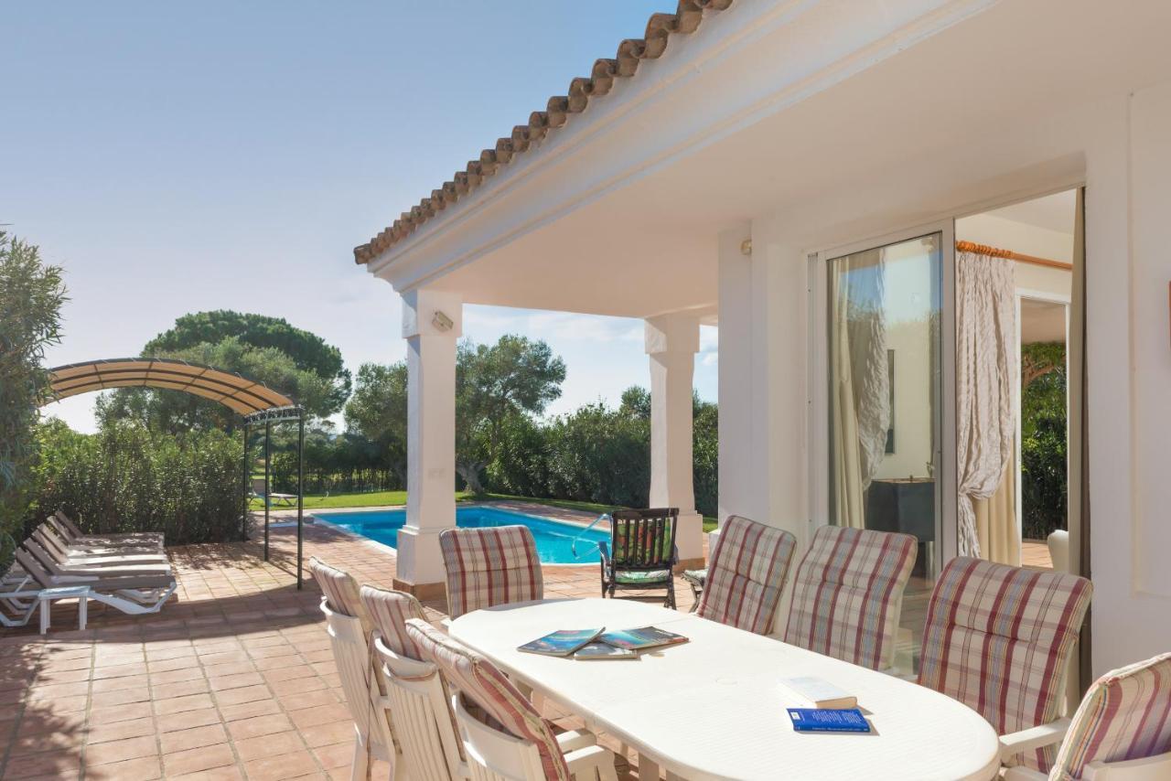 Resort Villas Andalucia Benalup-Casas Viejas Exterior photo