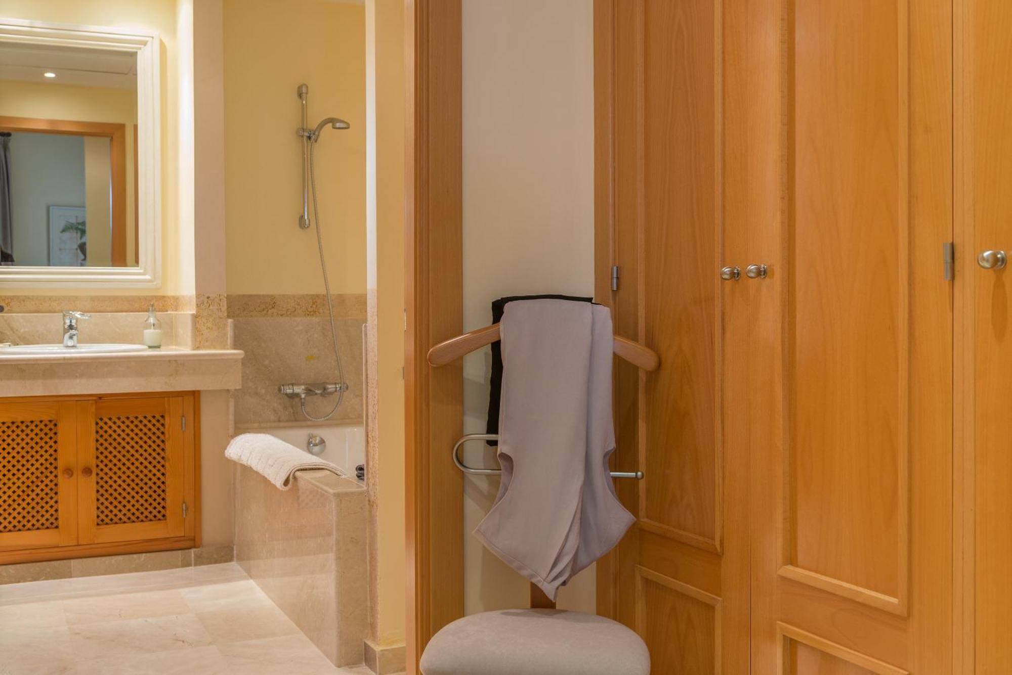 Resort Villas Andalucia Benalup-Casas Viejas Room photo