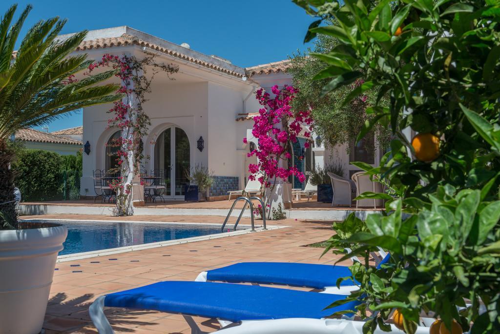 Resort Villas Andalucia Benalup-Casas Viejas Exterior photo